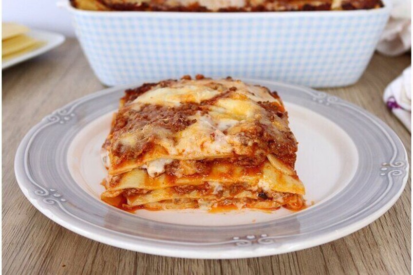 COOKING, EATING, LOVING - Lasagna cooking Class for everyone!