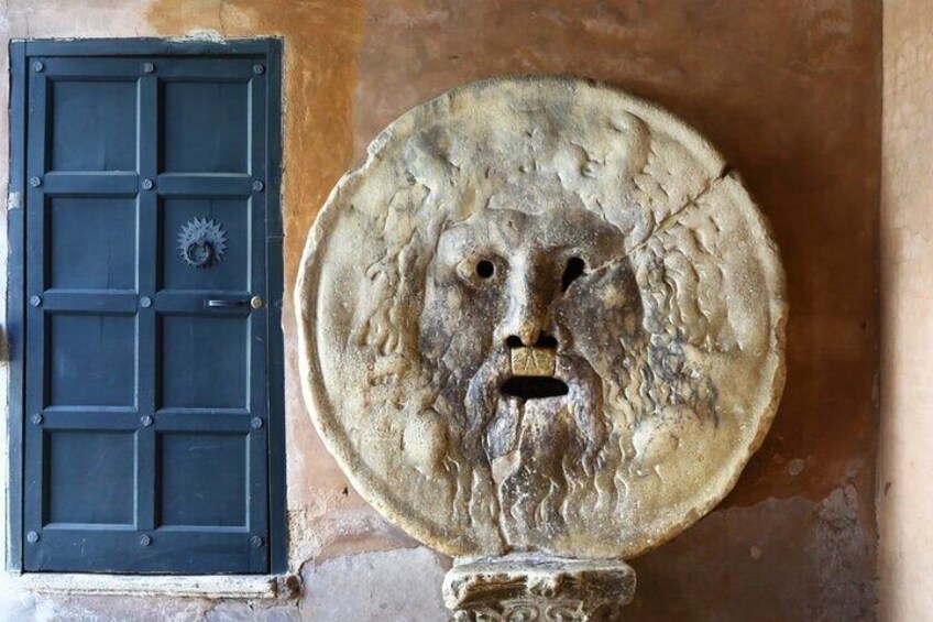Vatican Museums and Rome's highlights private excursion