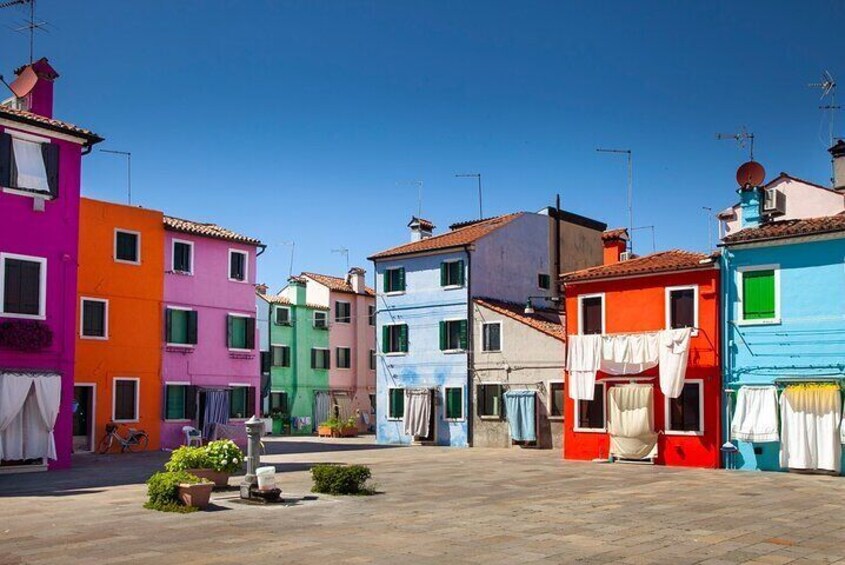 Exclusive Boat Tour Murano Burano Torcello with real local guide