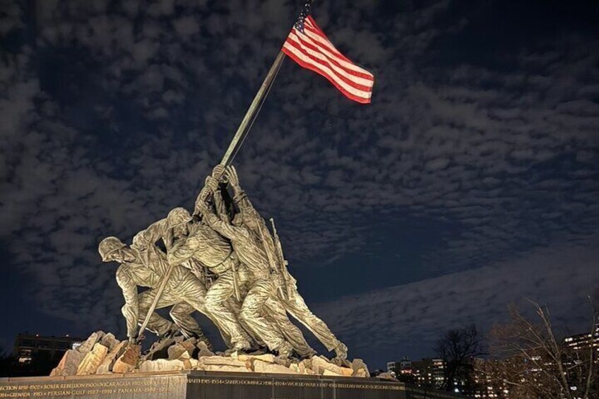 Private Monuments At Night Tour