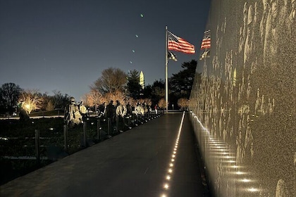 Private Monuments At Night Tour