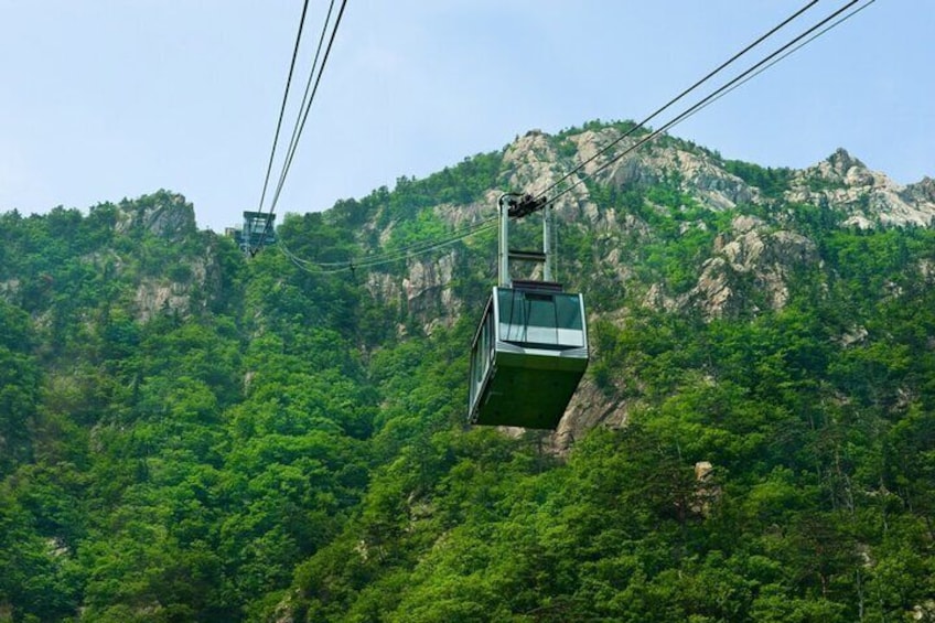 Full Day Tour in Gangwon-do with Seorak Cable Car