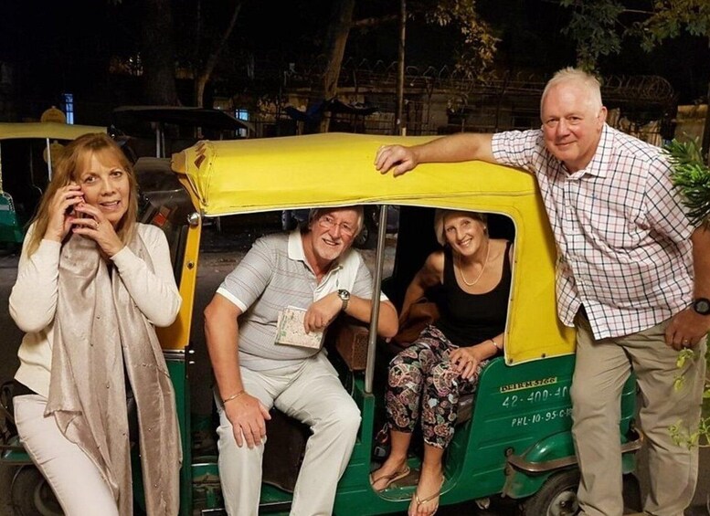 Jaipur: Private Full-Day City Tour By Tuk-Tuk with Pick-Up