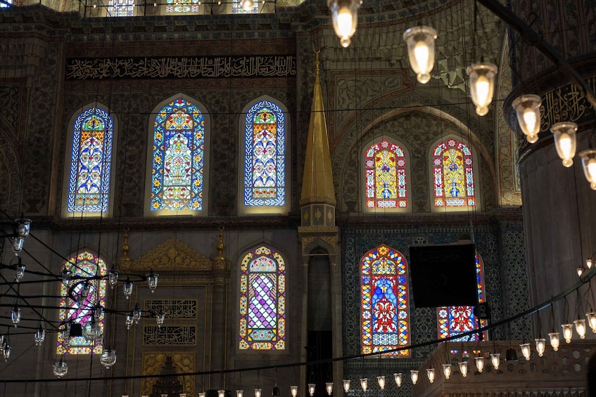 Picture 17 for Activity Istanbul: Blue Mosque & Hagia Sophia Guided Tour w/ Tickets