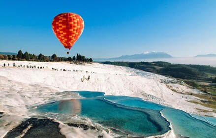 Pamukkale: Flytur i varmluftsballong