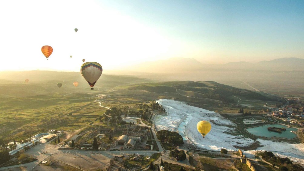 Picture 2 for Activity Pamukkale: Hot Air Balloon Flight