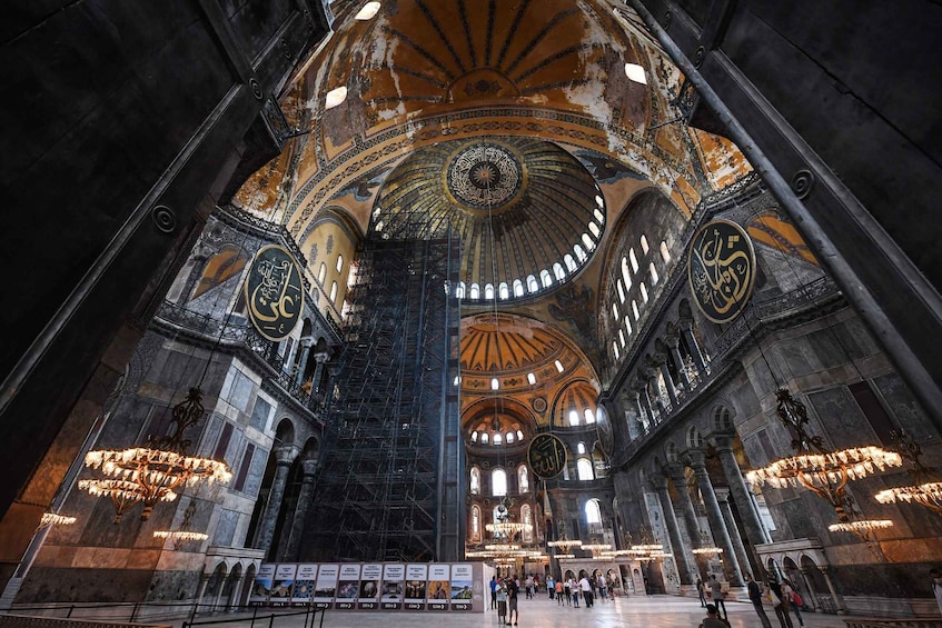 Picture 5 for Activity Istanbul-St Sophia,Blue Mosque,Hippodrome Guided Tour