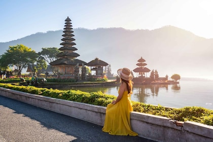 Excursión a la cascada de Banyumala, Bedugul y el lago Beratan