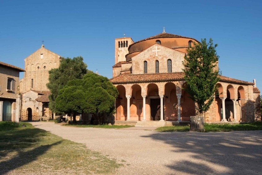 Picture 15 for Activity Venice: Murano, Burano and Torcello Hop-On Hop-Off Boat Tour