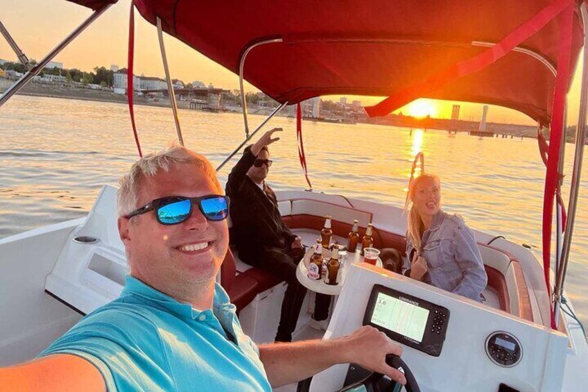 Private Cruise on Vistula in Warsaw for 9 with our Helmsman
