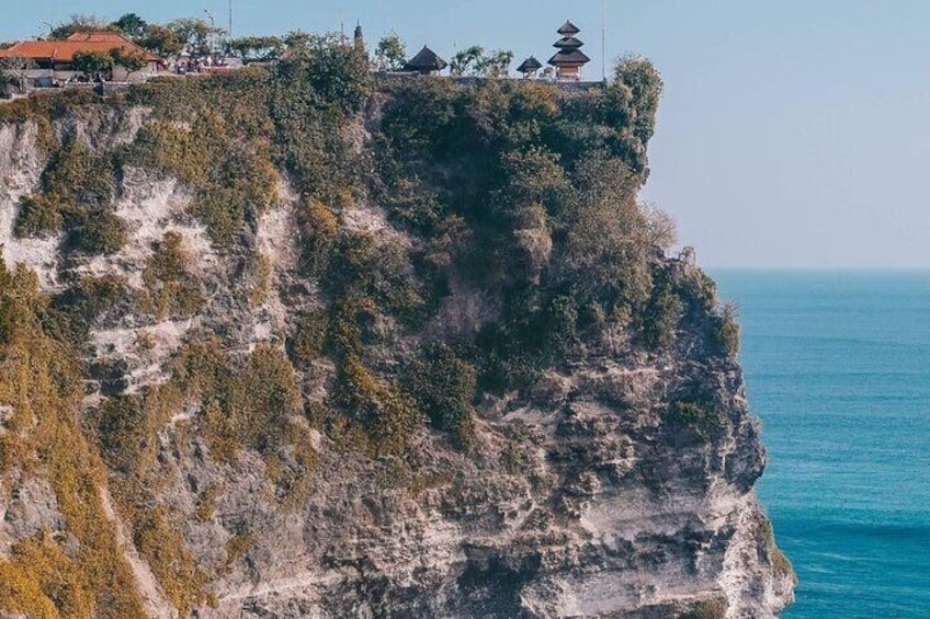 Uluwatu Temple Scenic Beaches and Fire Kecak Dance Tour 