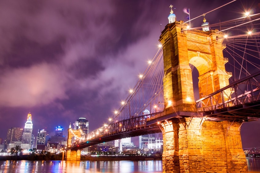 Scenic Cincinnati Night Tour with Music and Sunset Cruise