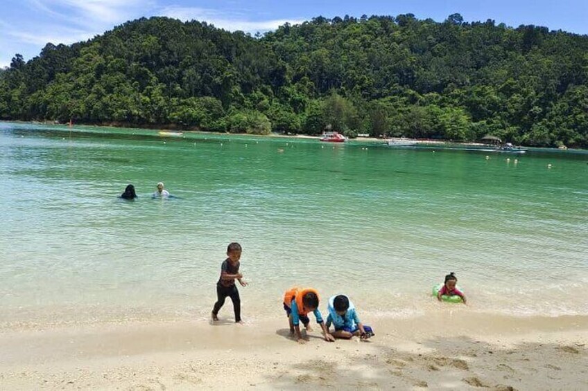 Day Trip to Tunku Abdul Rahman Park in Twin Island Paradise