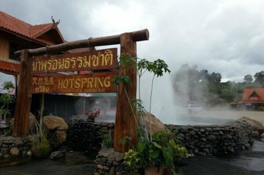 Chiang Rai Temples Tour: A Day of Color and Culture