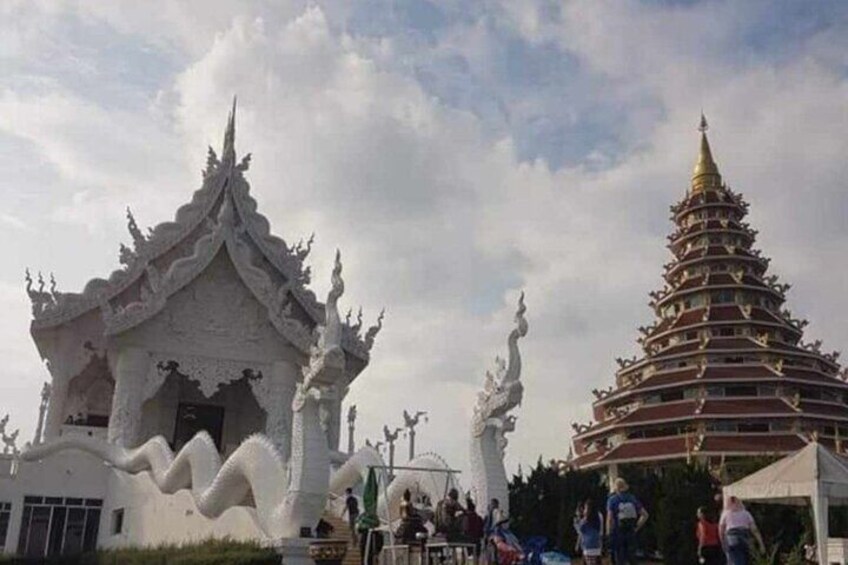 Chiang Rai Temples Tour: A Day of Color and Culture