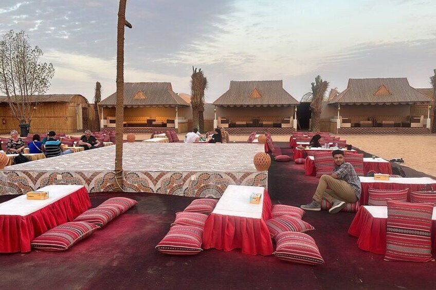 Abu Dhabi: Evening Desert Safari with Camel Ride, BBQ & Live Show