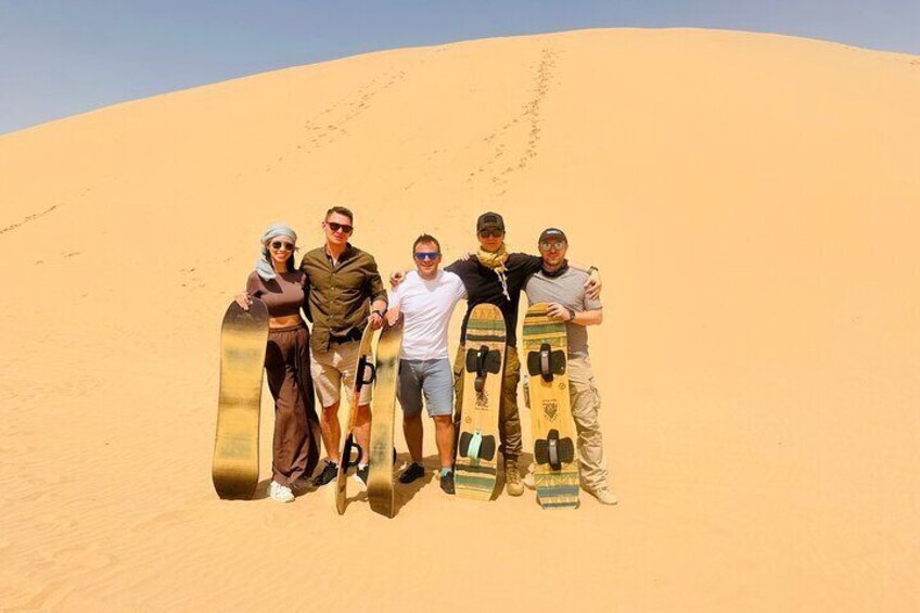 Abu Dhabi: Evening Desert Safari with Camel Ride, BBQ & Live Show