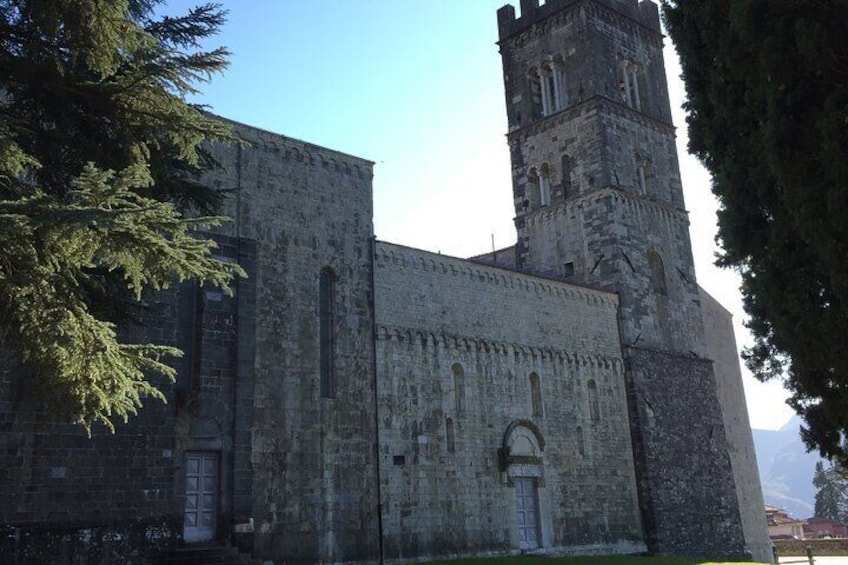 Barga Castle