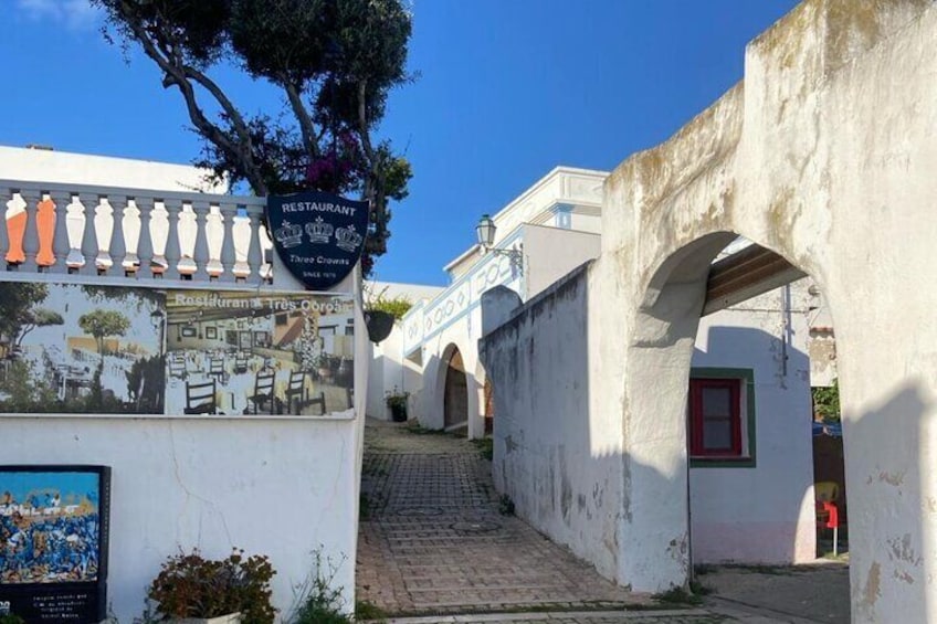 Albufeira History Walking Tour with Snacks