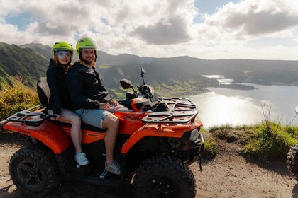 Sete Cidades: Halbtägige ATV Quad Tour