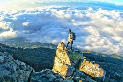 Mont Agung: randonnée privée au lever du soleil avec déjeuner au sommet