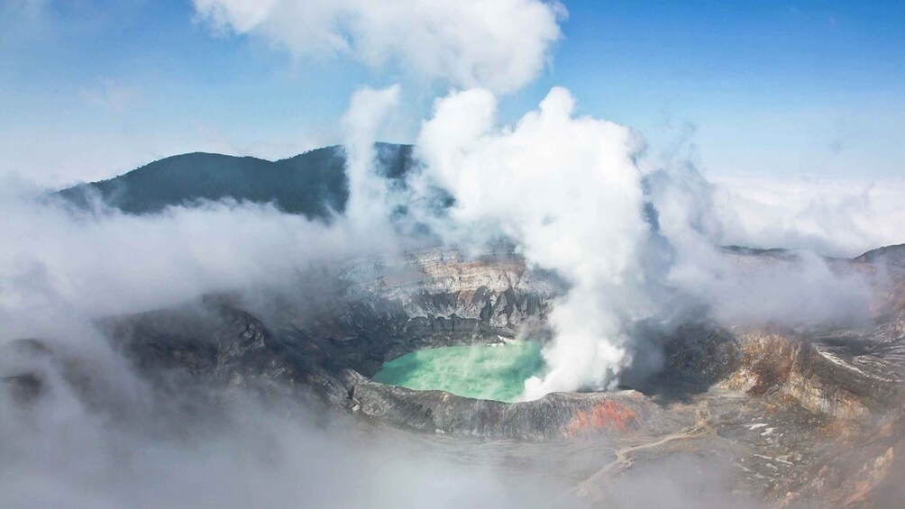 San Jose: Cartago Highlights, Irazu Volcano & Hot Springs