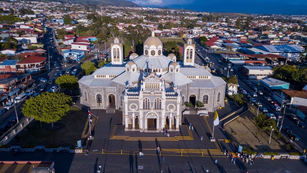 Picture 5 for Activity San Jose: Cartago Highlights, Irazu Volcano & Hot Springs