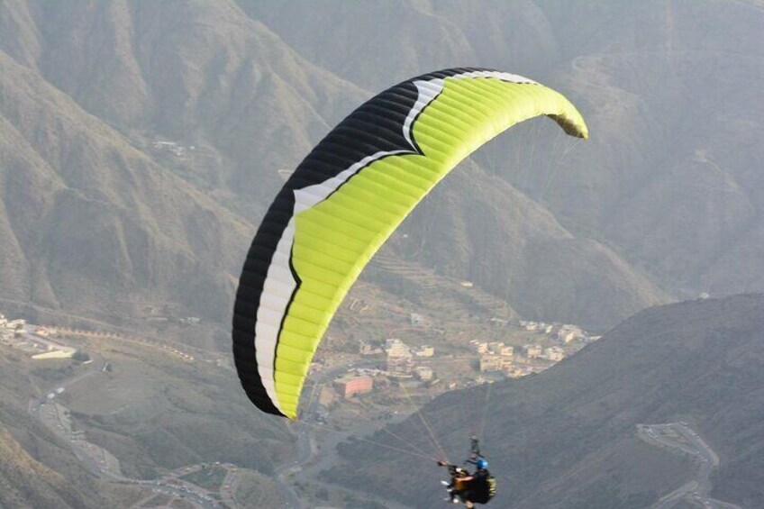 Paragliding Activity in Saudi Arabia