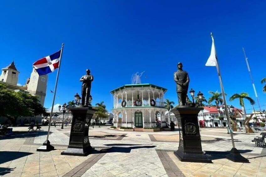 Puerto plata countryside with lunch amber cove and Taino bay 