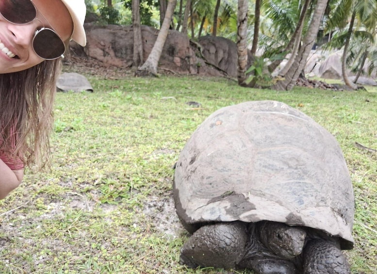 Picture 18 for Activity Praslin:Curieuse&St.Pierre BoatTrip CreoleBBQ &2xSnorkelspot