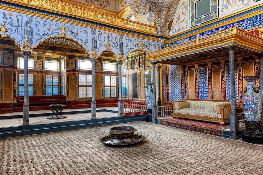 Picture 8 for Activity Istanbul: Full-Day Highlights Tour with Guide and Lunch