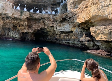 Polignano a Mare : Visite de la grotte en bateau avec apéritif
