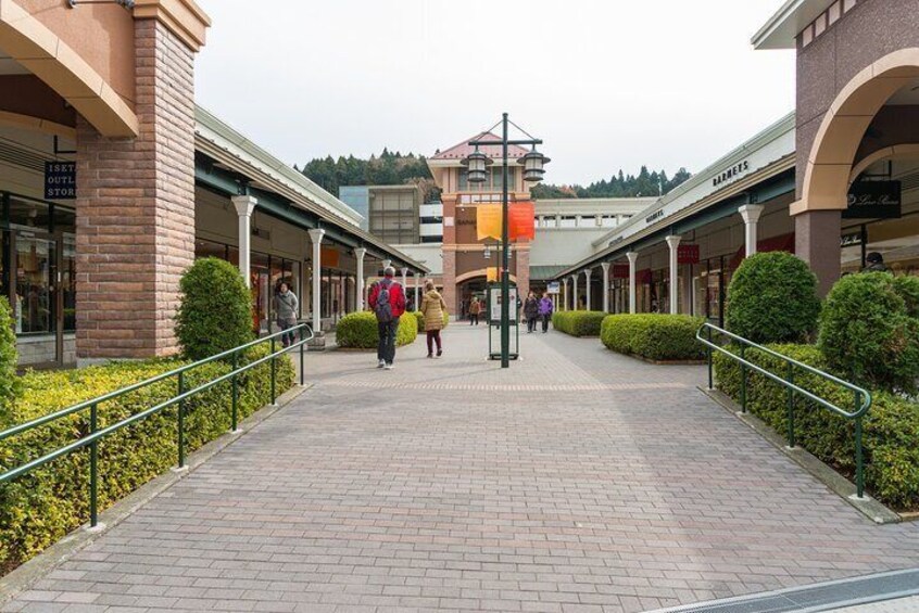 Private Shopping Tour from Tokyo city to Gotemba Premium Outlets