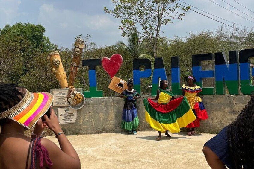 Historical tour in Palenque with a native guide!