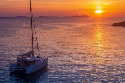 Luxury Santorini Sunset Cruise: Dinner, BBQ, Open Bar, Transfers