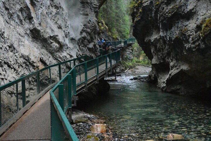 Lake Louise & Moraine, Johnston Canyon from Calgary/Canmore/Banff