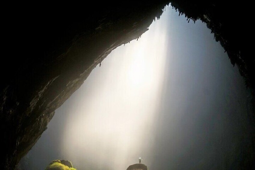 Jomblang, Light From Heaven