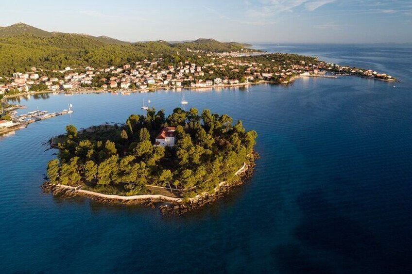 Private Half Day Speedboat tour to Zadar's Nearby Islands