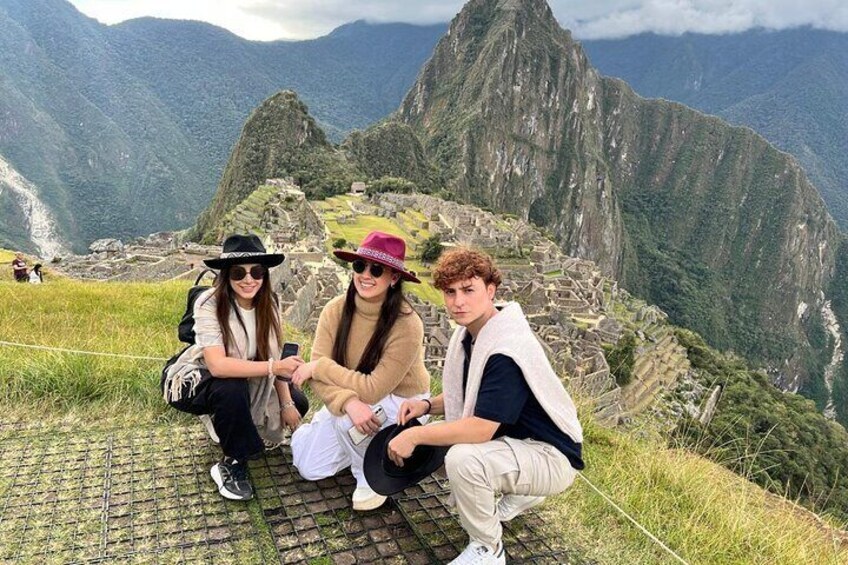 Private Full Day Tour in Machu Picchu