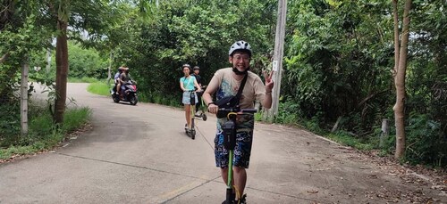 Bangkok : Jungle de scooters électriques de Bang Kachao excursion