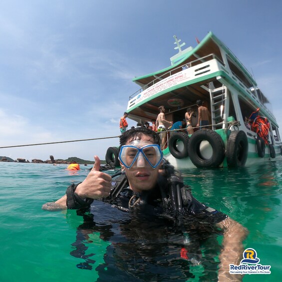 Vietnam : Phu Quoc Sea-Walker or Scuba Diving Trip Ticket