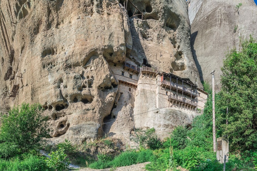 Meteora Self-Guided Walking & Driving Tours Explore the Geological Formatio