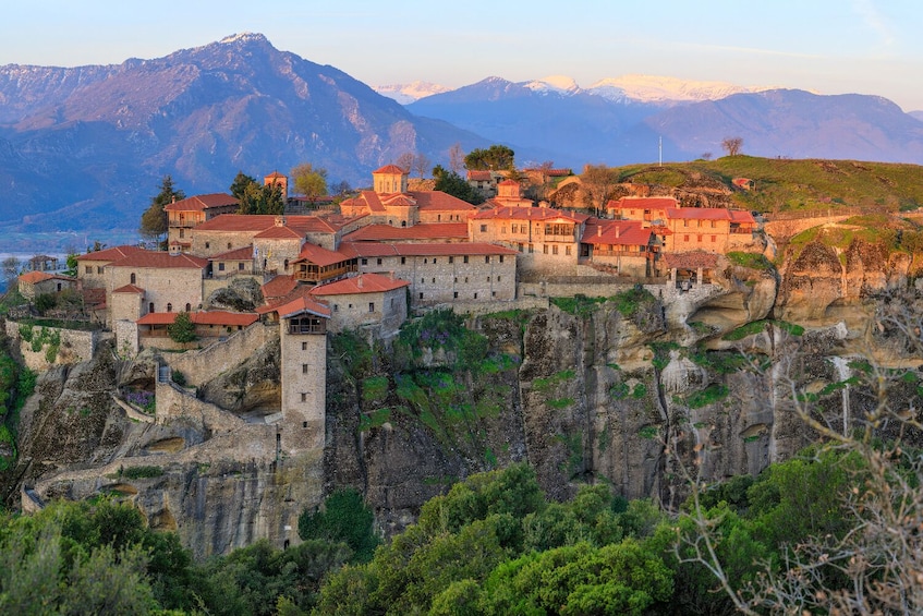 Meteora Self-Guided Walking & Driving Tours Explore the Geological Formatio