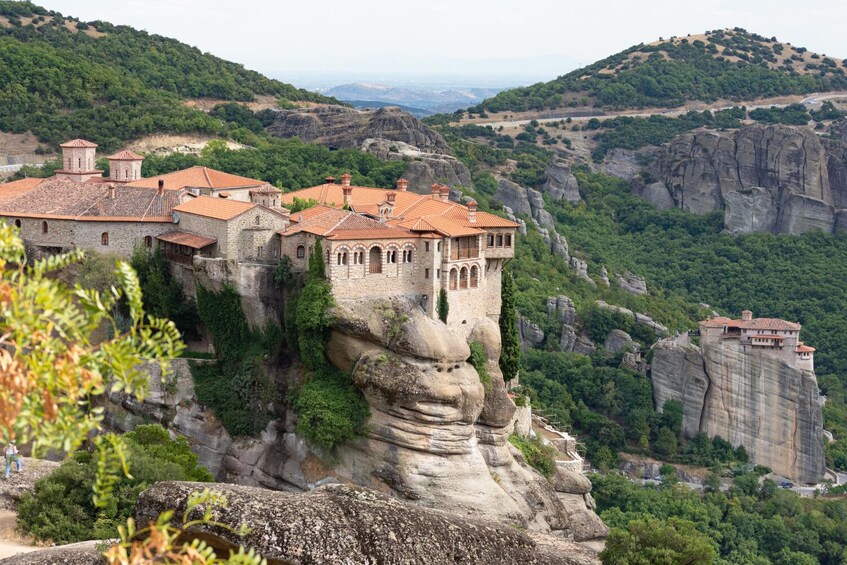 Meteora Self-Guided Walking & Driving Tours Explore the Geological Formatio