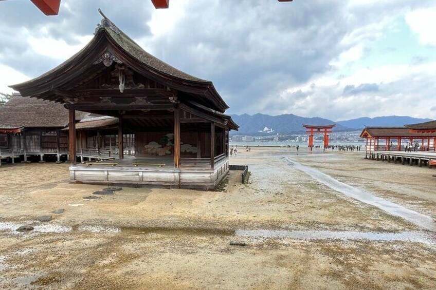 Hiroshima Private Guided Day Tour from Osaka