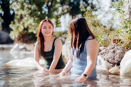 Sjön Rotorua: Deluxe Lake Spa Geotermiskt bad i varma källor