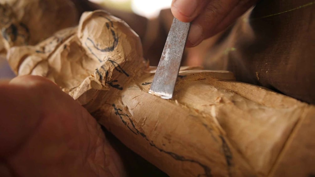 Picture 1 for Activity Ubud: 3-Hour Wood Carving Master Class
