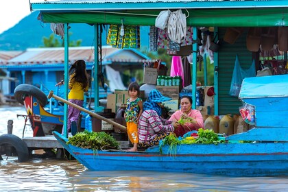 Cambodja: Tonle Sap halve dag tour & gratis dinerbuffet en dansshow