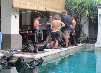 Bali 3-Day PADI Open Water Diver Course with Lunch