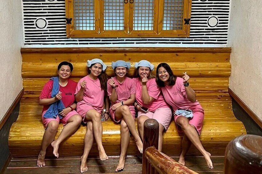 Korean bath house Jimjilbang experience (women only)